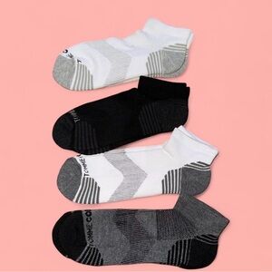 Tommie Copper 4-Pack Compression Ankle Socks. Women’s Size 7-9.5.